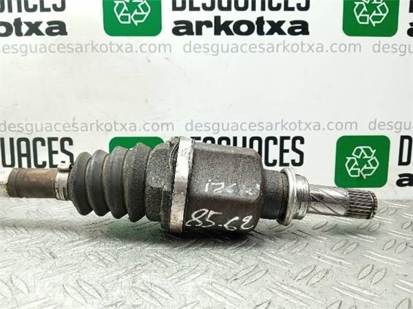 TRANSMISION DEL. IZDA. Renault Megane 1.6 G II (BM) 112CV (2006-2008) (82 KW) - 24274 / K4MD8 2