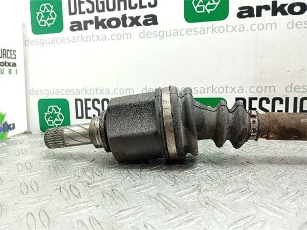 TRANSMISION DEL. IZDA. Renault Megane 1.5 DCI II (BM) 106CV (2005-2008) (78 KW) - 24279 / K9KP7