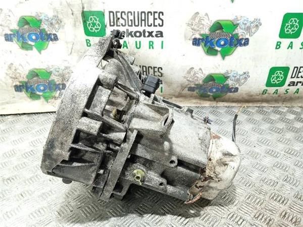 CAJA CAMBIOS MANUAL Renault Kangoo 1.9 D (KC) 64CV (1997-2001) (47 KW) - 24335 / F8Q