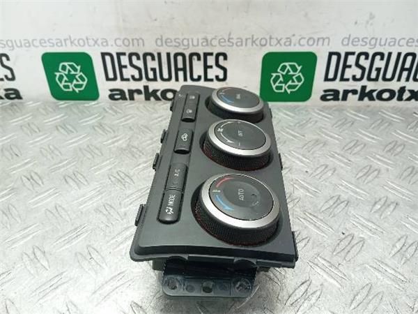 MANDOS CALEFACCION / A.A. Mazda 6 2.0  II MZR-CD GH 140CV 2007-2009 (103 KW) - 24391 / RF