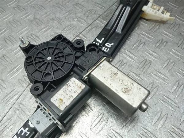 ELEVALUNAS ELECTRICO DEL. DCHO. Fiat Bravo 1.9 JTD (198A) 120CV (2007-2009) (88 KW) - 24409 / 192A8000
