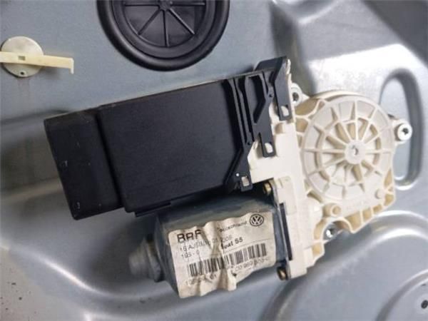 ELEVALUNAS ELECTRICO DEL. DCHO. Seat Ibiza 1.2 G III (6L1) 64CV (2002-2006) (47 KW) - 24670 / AZQ