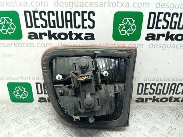 PILOTO PORTON TRA. IZDO. Seat Leon 1.6 G (1M1) 105CV (1999-2006) (77 KW) - 24724 / BCB