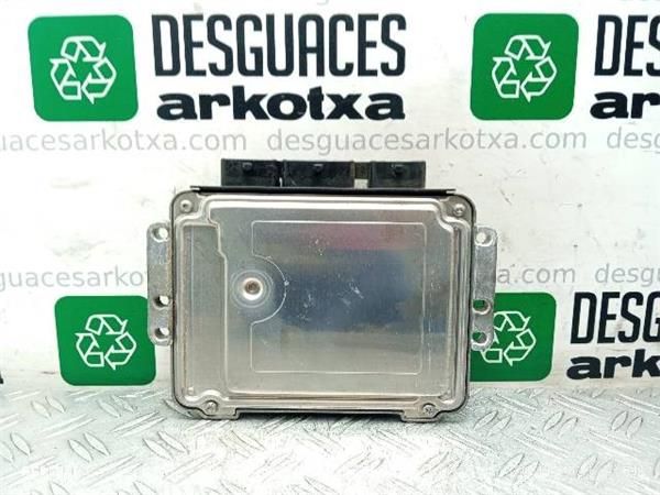 CENTRALITA MOTOR UCE Renault Scenic 1.9 DCI GRAND II (JM) 120CV (2004-2006) (88 KW) - 24798 / F9Q D8 F9QD8