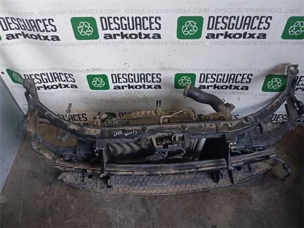 FRENTE DELANTERO Hyundai i30 1.6 CRDI I CW (FD) 90CV (2008-2012) (66 KW) - 24900 / 4FB