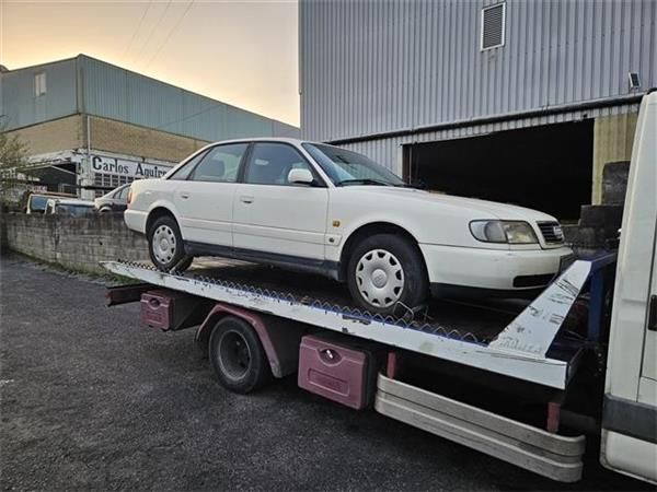 MOTOR LIMPIAPARABRISAS DEL. Audi A6 2.0 G (C4) 115CV (1994-1997) (85 KW) - 25027 / ABK