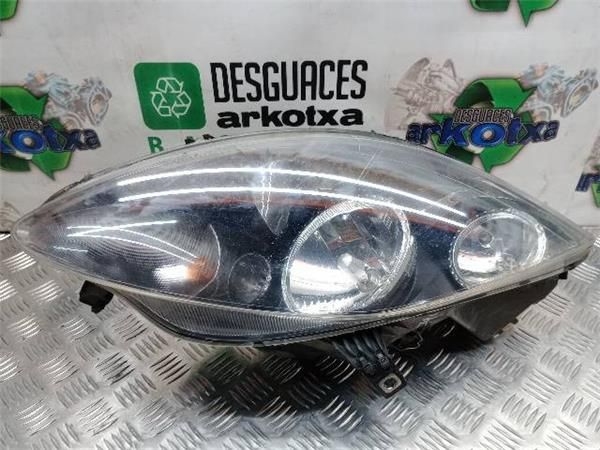 FARO DEL. DCHO Seat Altea 1.6 G (5P1) 102CV (2004-....) (75 KW) - 25087 / BSE