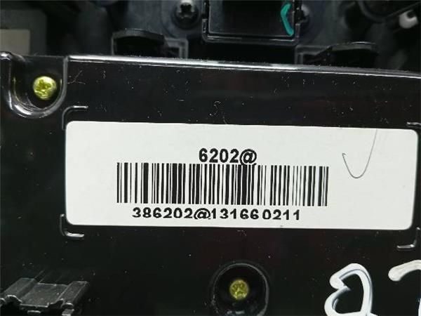 MANDOS CALEFACCION / A.A. Chevrolet Cruze 2.0 CDI (J300) 163CV (2010-....) (120 KW) - 25130 / Z20D1