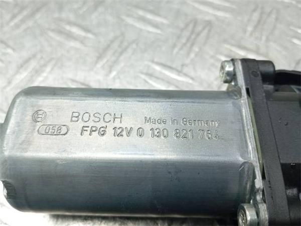 MOTOR ELEVALUNAS DEL. DCHO. Audi A4 2.0 TDI (B7) 140CV (2004-2008) (103 KW) - 25163 / BRE