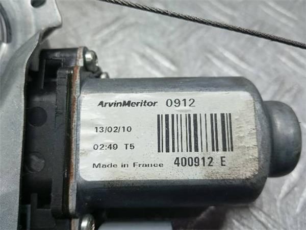 ELEVALUNAS ELECTRICO DEL. DCHO. Peugeot 207 1.6 HDI SW (WE) 90CV (2007-2012) (66,2 KW) - 25266 / 9HX O 9H02