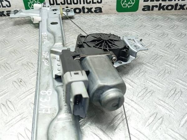 ELEVALUNAS ELECTRICO DEL. IZDO. Peugeot 207 1.6 HDI SW (WE) 90CV (2007-2012) (66,2 KW) - 25267 / 9HX O 9H02