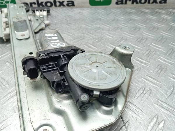 ELEVALUNAS ELECTRICO TRA. IZDO. Suzuki Grand Vitara 1.9 DDIS II (JT) 4X4 129CV (2005-2015) (95 KW) - 25281 / F9Q