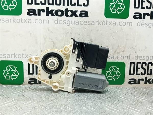 MOTOR ELEVALUNAS TRA. DCHO. Seat Toledo 1.9 TDI II (1M2) 110CV (1998-2004) (81 KW) - 25385 / ASV