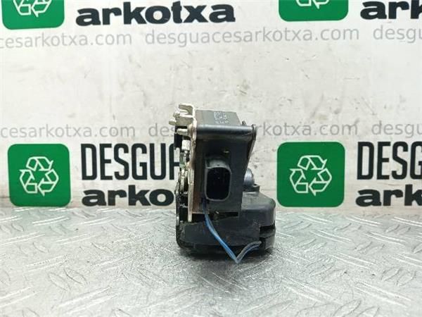 CERRADURA PUERTA DEL. IZDA. Mercedes Vito 2.2 CDI 111 (639.6) 109CV (2003-2010) (80 KW) - 25388 / 646982 2