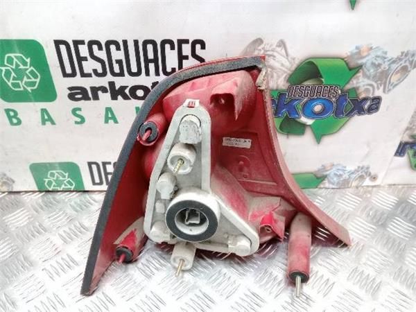 PILOTO TRA. DCHO. Ford Focus 1.6 G I SEDAN (DFW) 100CV (1999-2004) (74 KW) - 25410 / FYDB