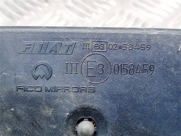 RETROVISOR ELECTRICO IZDO. Fiat Stilo 1.9 JTD (192A) 116CV (2001-2006) (85 KW) - 25418 / 192A1000