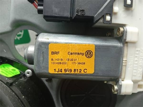 ELEVALUNAS ELECTRICO TRA. DCHO. Volkswagen Golf 2.0 G IV (1J1) 115CV (1998-2004) (85 KW) - 25471 / AQY