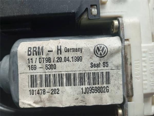 ELEVALUNAS ELECTRICO DEL. DCHO. Seat Toledo 1.9 TDI II (1M2) 110CV (1998-2004) (81 KW) - 25475 / AHF