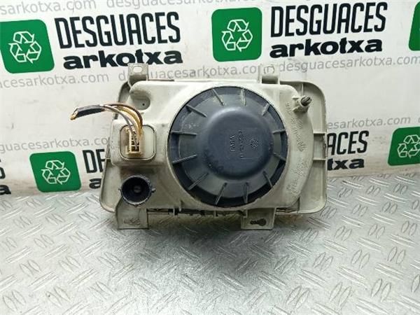 FARO DEL. DCHO Seat Ibiza 0.9 G I (021A) 44CV (1986-1993) (32 KW) - 25703 / 146A000