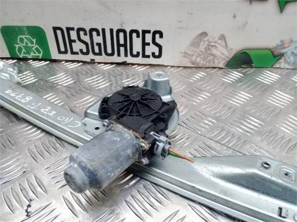 ELEVALUNAS ELECTRICO TRA. IZDO. Renault Clio 1.2 G III (BR) 101CV (2007-2014) (74 KW) - 25750 / D4FH7