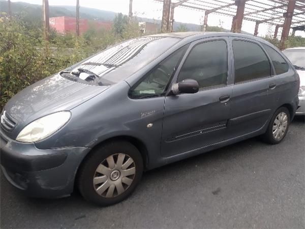 FARO DEL. IZDO. Citroen Xsara 2.0 HDI PICASSO (66 KW) - 25802 / RHY