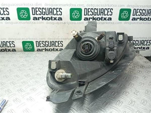 FARO DEL. DCHO Citroen Xsara 1.6 HDI PICASSO (66,20 KW) - 25810 / 9HX