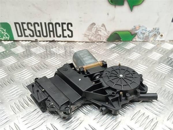 MOTOR ELEVALUNAS DEL. DCHO. Volkswagen Sharan 1.9 TDI (7M) 110CV (1996-2000) (81 KW) - 25837 / AFN