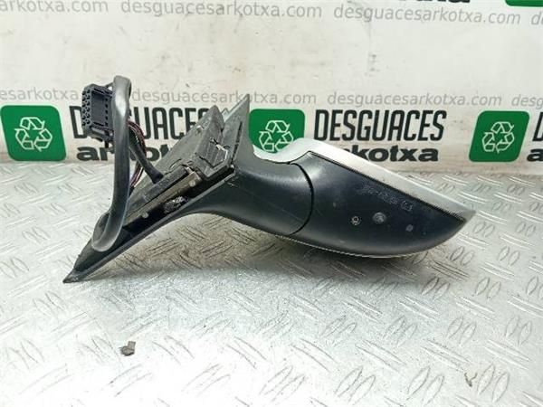 RETROVISOR ELECTRICO DCHO. Volkswagen Passat 1.6 G (3B2) (1996-2000) (74 KW) - 25841 / AHL