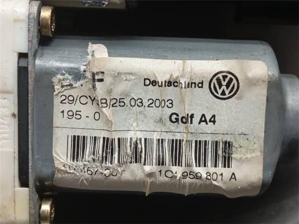 MOTOR ELEVALUNAS DEL. IZDO. Volkswagen Golf 1.6 G IV (1J1) 105CV (2000-2005) (77 KW) - 25843 / BCB