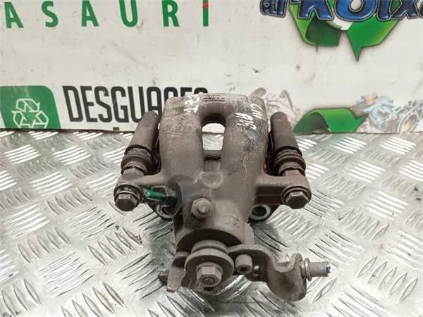 PINZA FRENO TRA. IZDA. Renault Clio 1.2 G III (BR) 101CV (2007-2014) (74 KW) - 25888 / D4FH7