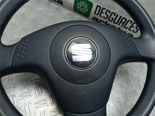 VOLANTE Seat Ibiza 1.2 G III (6L1) 64CV (2002-2006) (47 KW) - 26016 / AZQ