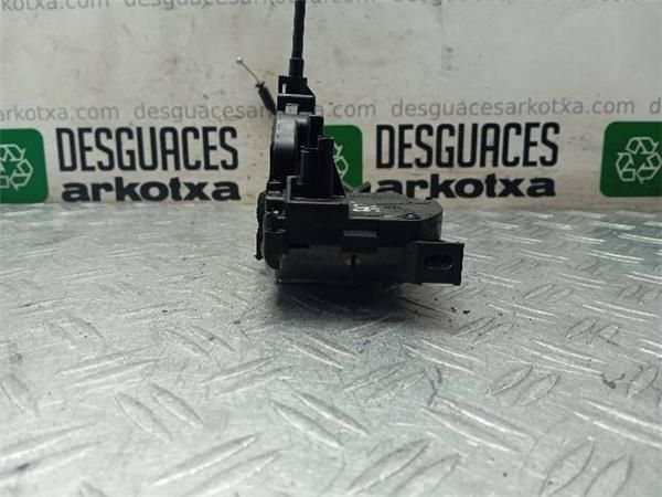 CERRADURA PUERTA DEL. IZDA. Renault Clio 1.2 G III (BR) 101CV (2007-2014) (74 KW) - 26062 / D4FH7