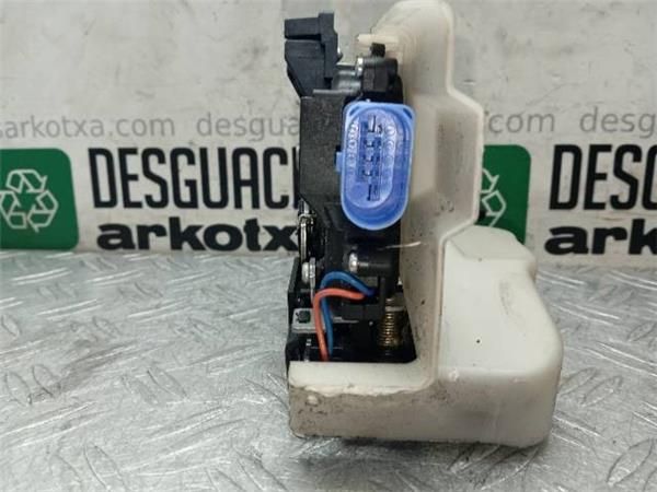 CERRADURA PUERTA DEL. IZDA. Volkswagen Touran 2.0 TDI II (1T) 140CV (2005-2010) (103 KW) - 26063 / BKD