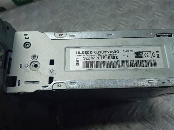 RADIO / CD Seat Ibiza 1.6 TDI IV (6J) 105CV (2009-2015) (77 KW) - 26084 / CAY