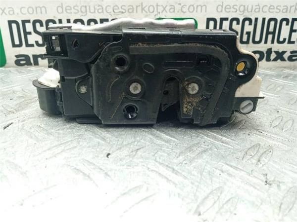 CERRADURA PUERTA TRA. IZDA. Seat Ibiza 1.6 TDI IV (6J) 105CV (2009-2015) (77 KW) - 26089 / CAY
