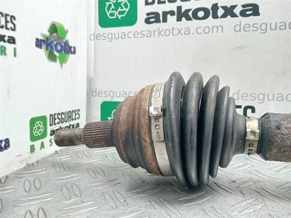 TRANSMISION DEL. DCHA. Audi A3 1.9 TDI (8L1) 90CV (1996-2001) (66 KW) - 26213 / AGR