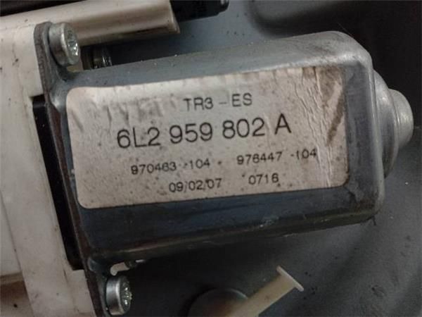 MOTOR ELEVALUNAS DEL. IZDO. Seat Ibiza 1.9 TDI 6L (74 KW) - 26249 / AXR
