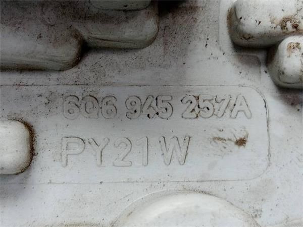 PILOTO TRA. IZDO. Volkswagen Polo 1.4  (9N1) (2001 - 2005) (55 KW) - 26284 / BBY