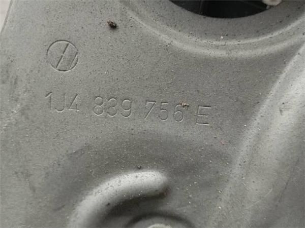 MOTOR ELEVALUNAS TRA. DCHO. Volkswagen Golf 1.6 G IV (1J1) 105CV (2000-2005) (77 KW) - 26301 / AZD