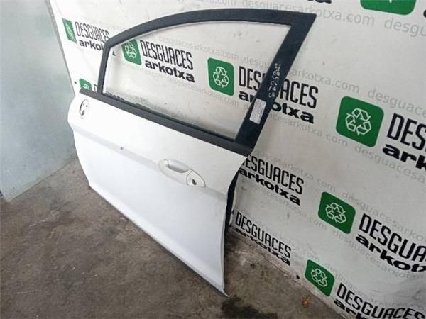 PUERTA DEL. IZDA. Ford Fiesta 1.4 TDCI VI (JA8) 68CV (2008-2012) (50 KW) - 26338 / F6JD