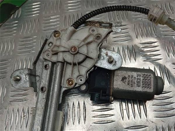 MOTOR ELEVALUNAS DEL. IZDO. Renault Laguna 1.9 DCI II GRANDTOUR (KG0) (88 KW) - 26346 / F9QC7