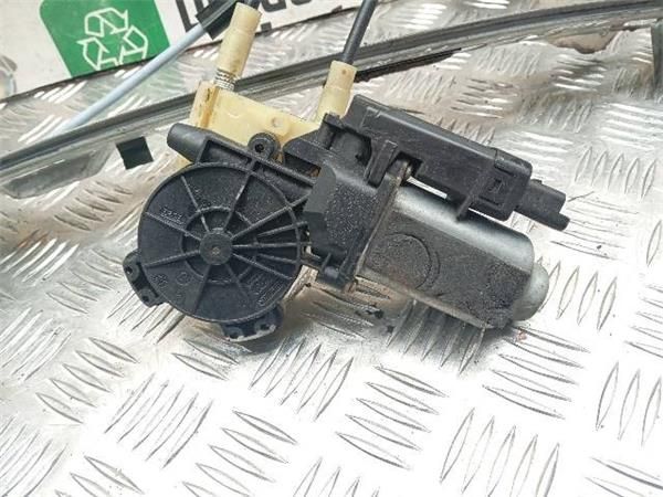 MOTOR ELEVALUNAS DEL. IZDO. Renault Megane 1.5 DCI II (CM) 101CV (2003-2008) (74 KW) - 26363 / K9KF7