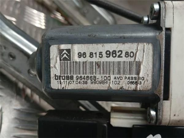 MOTOR ELEVALUNAS DEL. DCHO. Citroen C5 1.6 HDI BERLINA (2004 - 2008) (80 KW) - 26431 / 9HZ