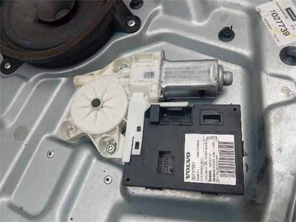 MOTOR ELEVALUNAS DEL. DCHO. Volvo V50 2.0 D (MW) 136CV (2004-2010) (100 KW) - 26487 / D4204T