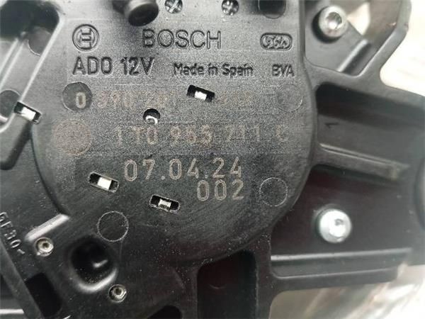 MOTOR LIMPIAPARABRISAS TRA. Volkswagen Touran 1.9 TDI (1T2) (2006-2010) (77 KW) - 26510 / BXE