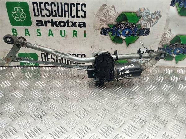 MOTOR LIMPIAPARABRISAS DEL. Mazda 3 1.6 CRDT BK (80 KW) - 26536 / Y6
