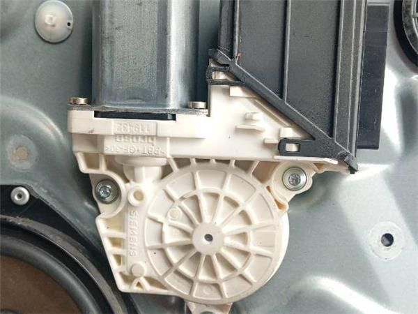 ELEVALUNAS ELECTRICO DEL. DCHO. Seat Ibiza 1.9 SDI III (6L1) 64CV (2002-2005) (47 KW) - 26538 / ASY