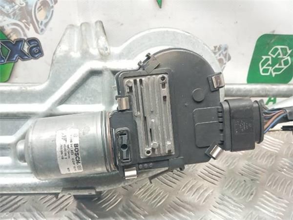 MOTOR LIMPIAPARABRISAS DEL. Ford Galaxy 1.9 TDI (VY) (85 KW) - 26823 / AUY