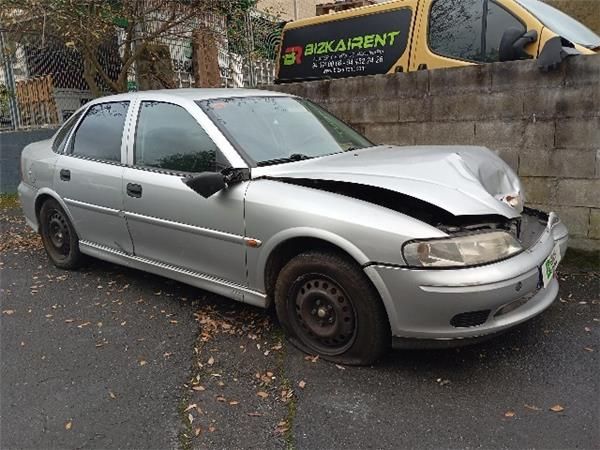 FARO DEL. IZDO. Opel Vectra 2.0 DI B 82CV (1996-2002) (60 KW) - 26880 / X20DTL