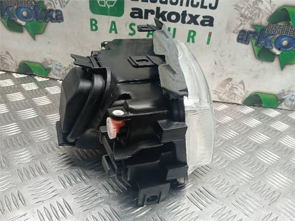 FARO DEL. DCHO Audi A4 1.8 G (B5) 125CV (1994-2000) (92 KW) - 27005 / ADR
